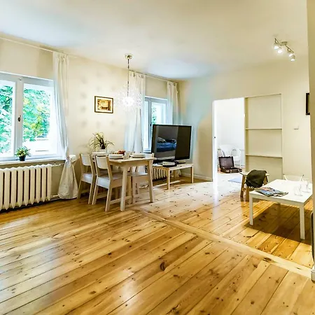 Sopocki Apartament W Centrum 索波特