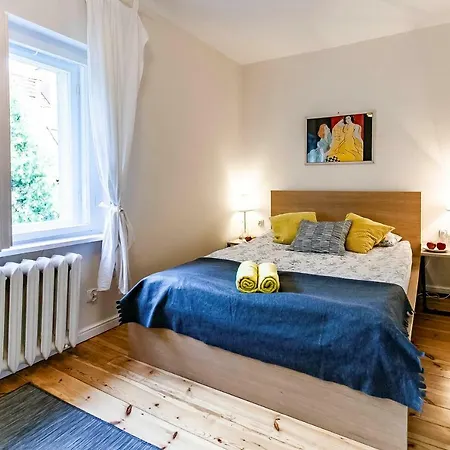 公寓 Sopocki Apartament W Centrum