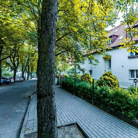 公寓 Sopocki Apartament W Centrum